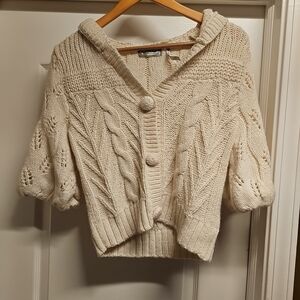 Guess Ivory Cable Knit V-Neck Sweater